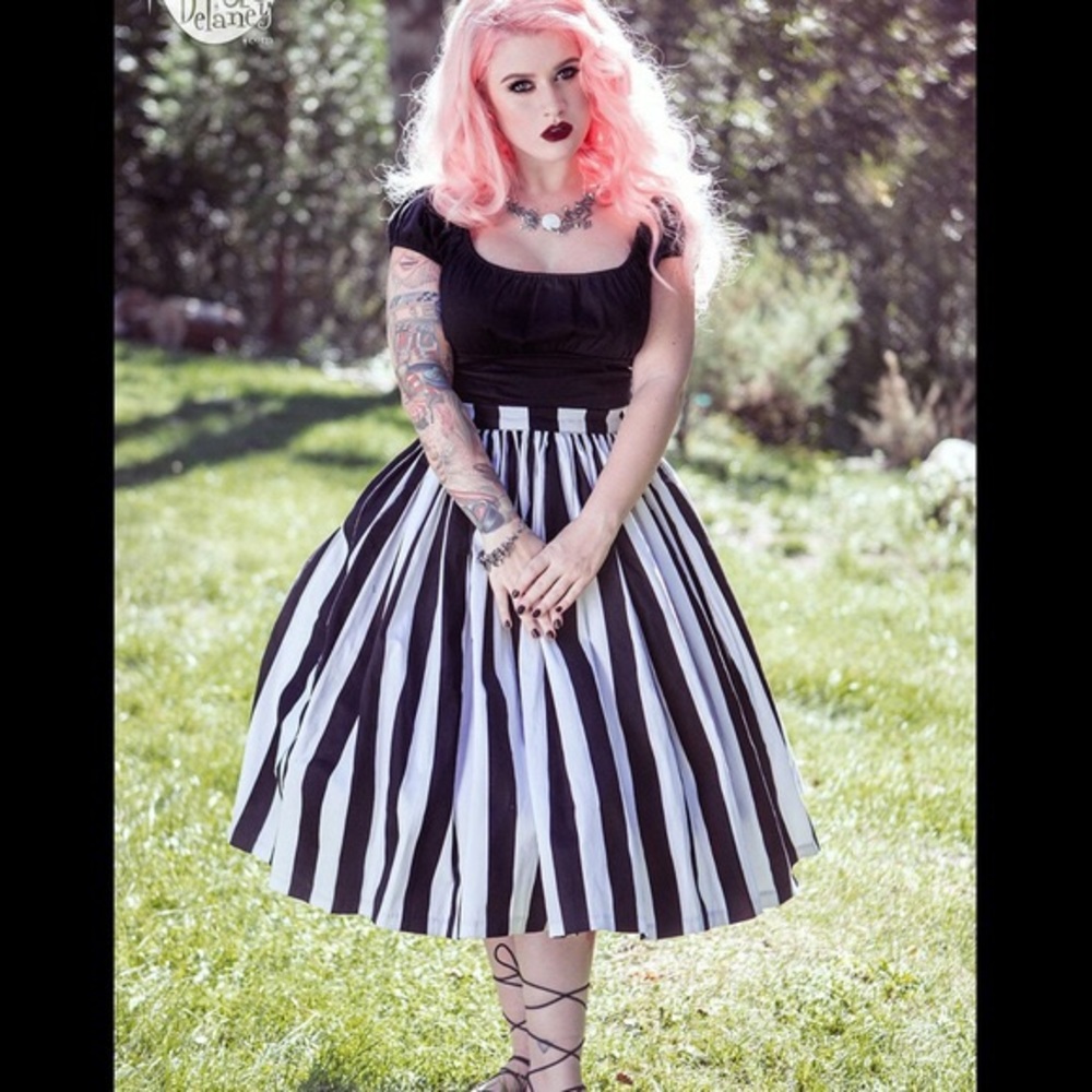 Pinup Couture Striped Beetlejuice Jenny Skirt
